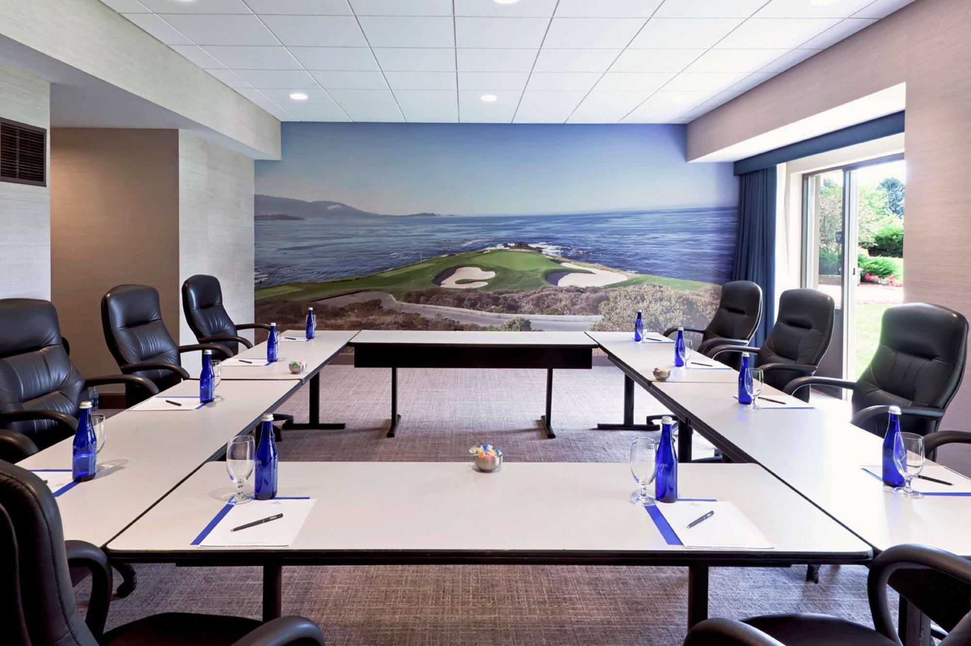 Hilton Chicago Oak Brook Hills Resort & Conference Center מראה חיצוני תמונה