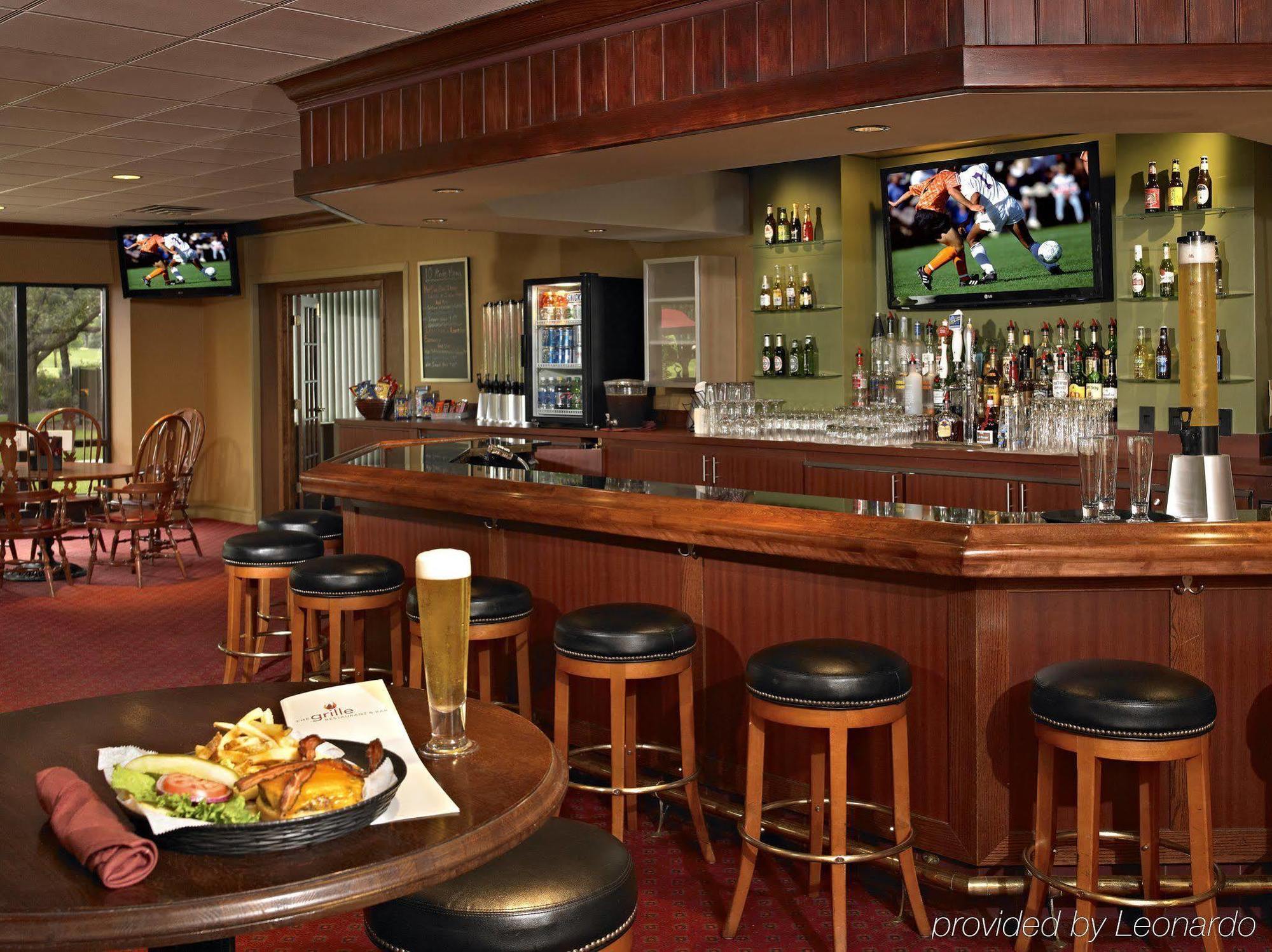 Hilton Chicago Oak Brook Hills Resort & Conference Center מראה חיצוני תמונה