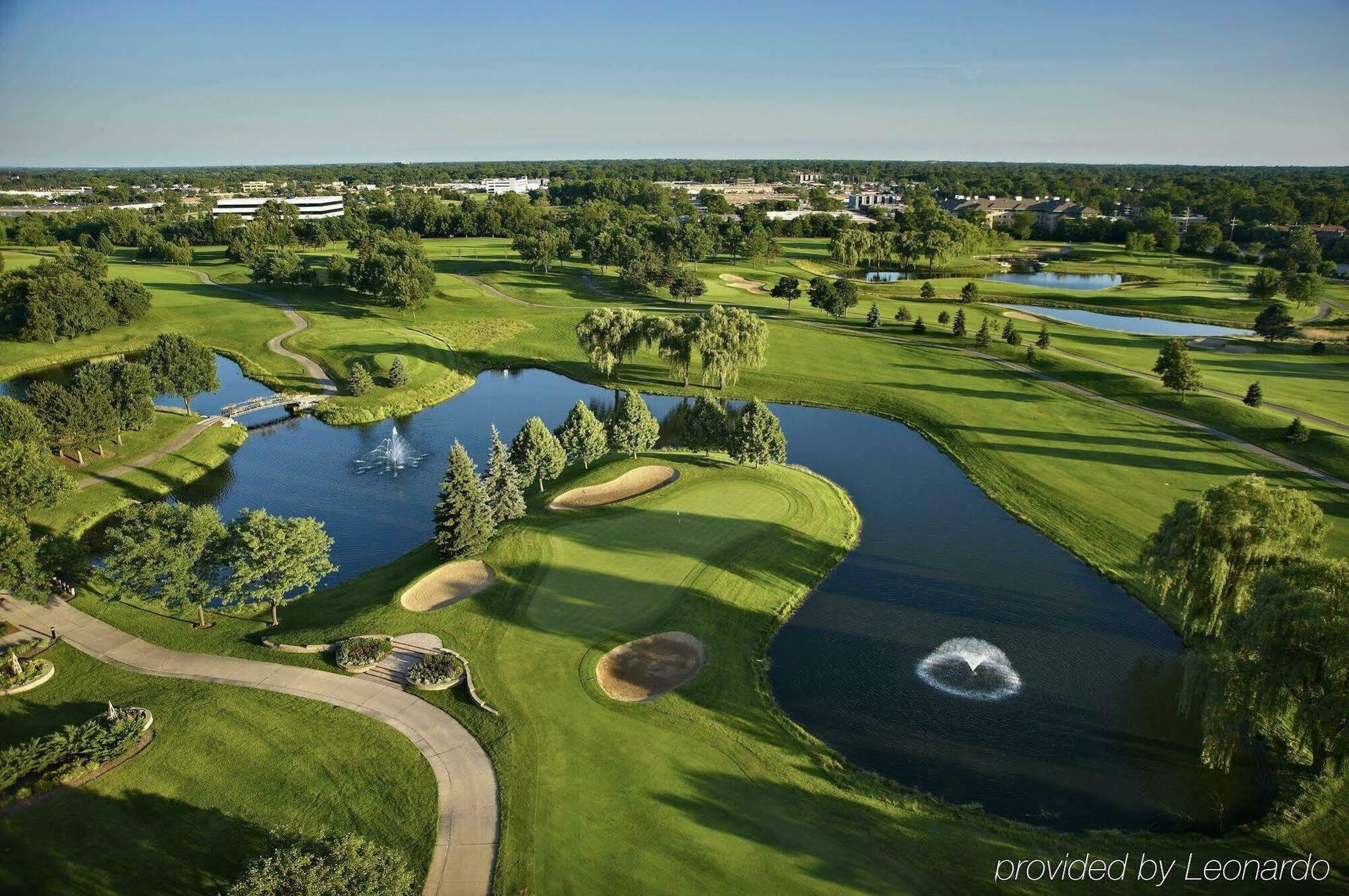 Hilton Chicago Oak Brook Hills Resort & Conference Center מראה חיצוני תמונה